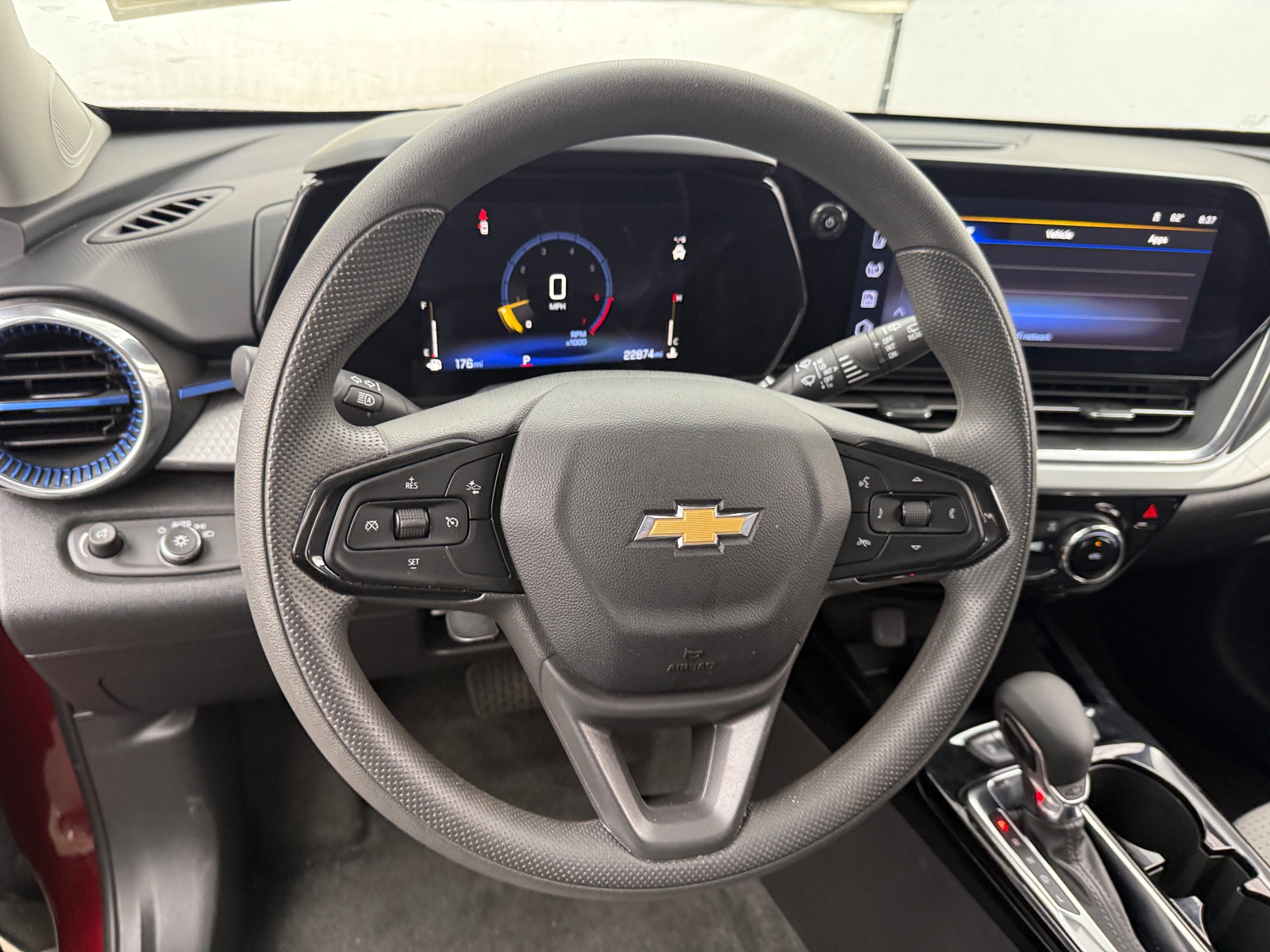 Thumbnail: 2025 Chevrolet Trax - 5