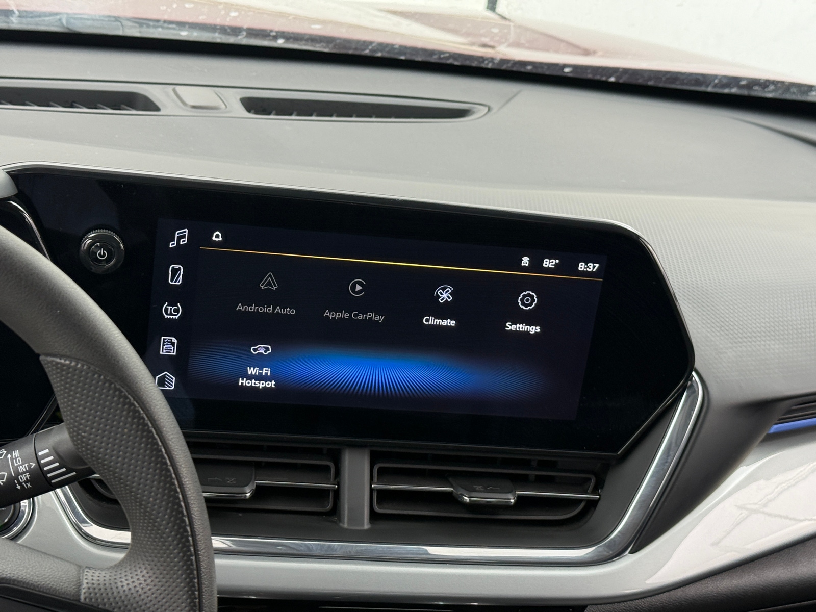 Thumbnail: 2025 Chevrolet Trax - 4
