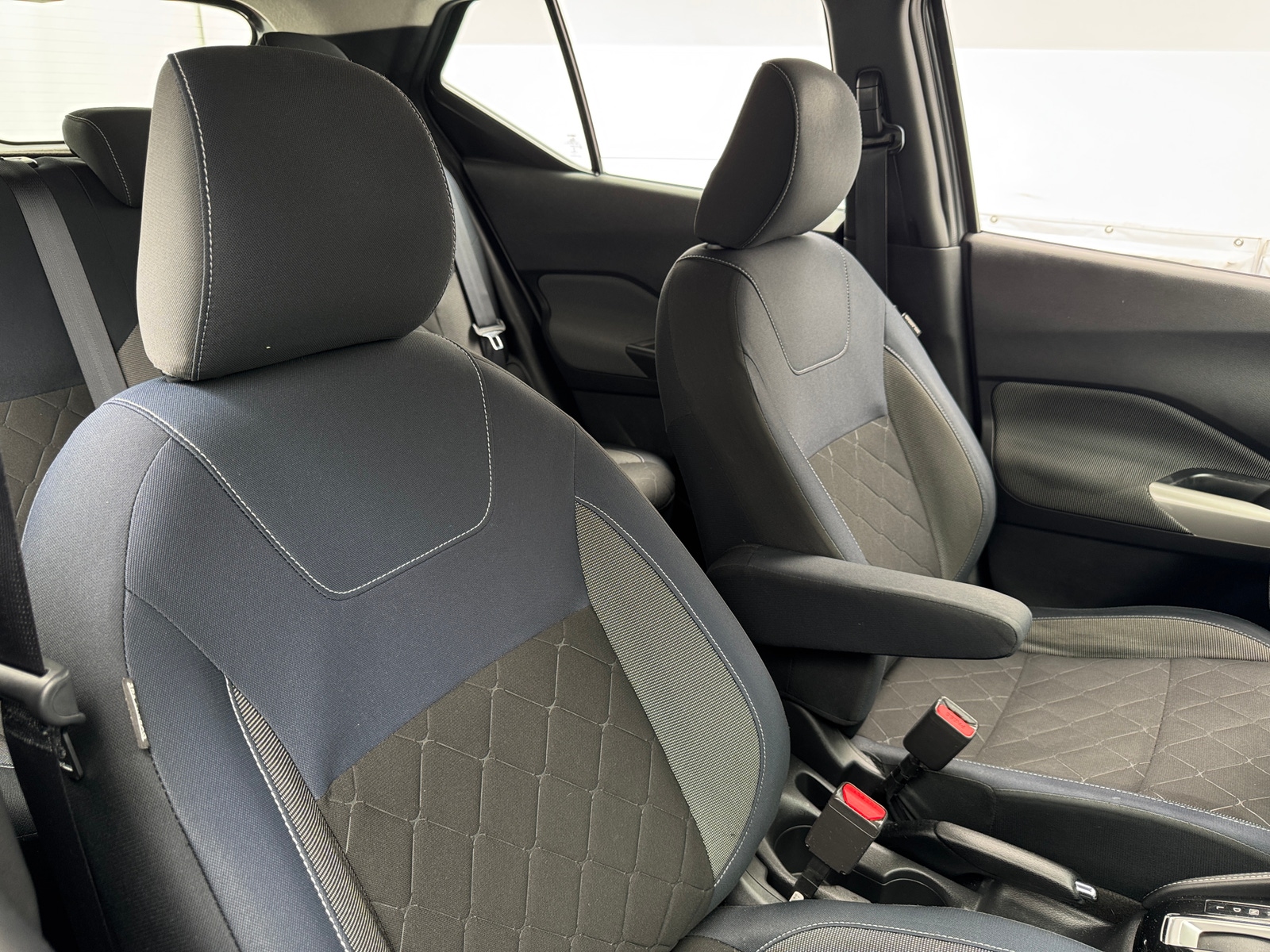 Thumbnail: 2019 Nissan Kicks - 2