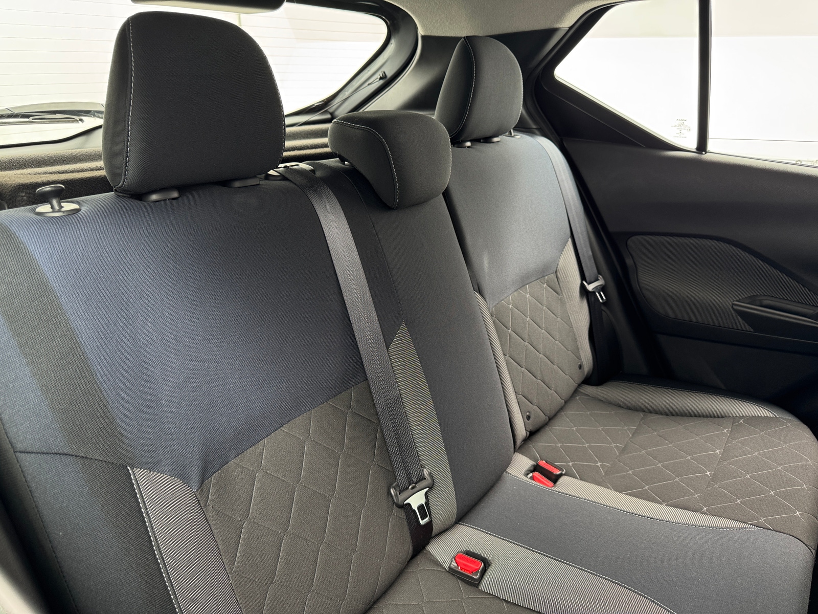 Thumbnail: 2019 Nissan Kicks - 6