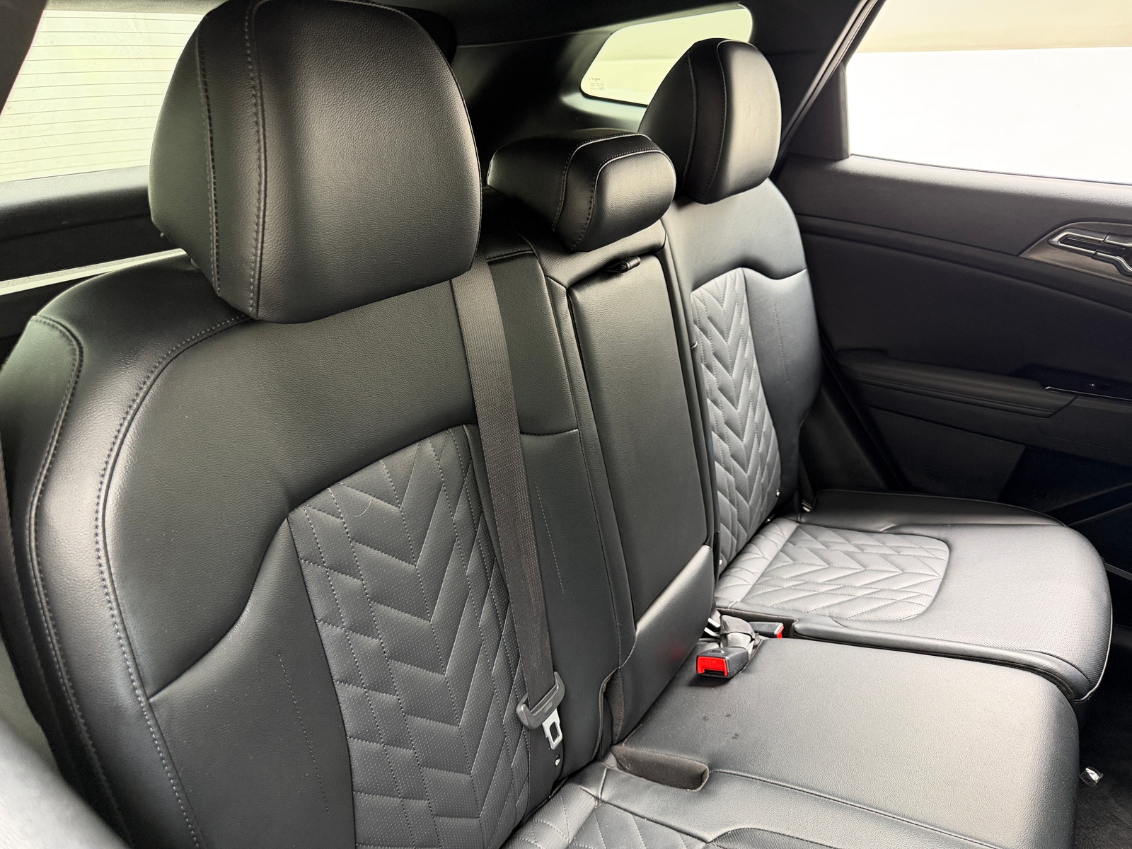 Thumbnail: 2023 Kia Sportage - 5