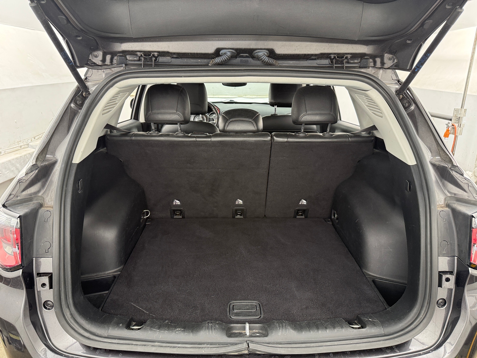 Thumbnail: 2021 Jeep Compass - 7