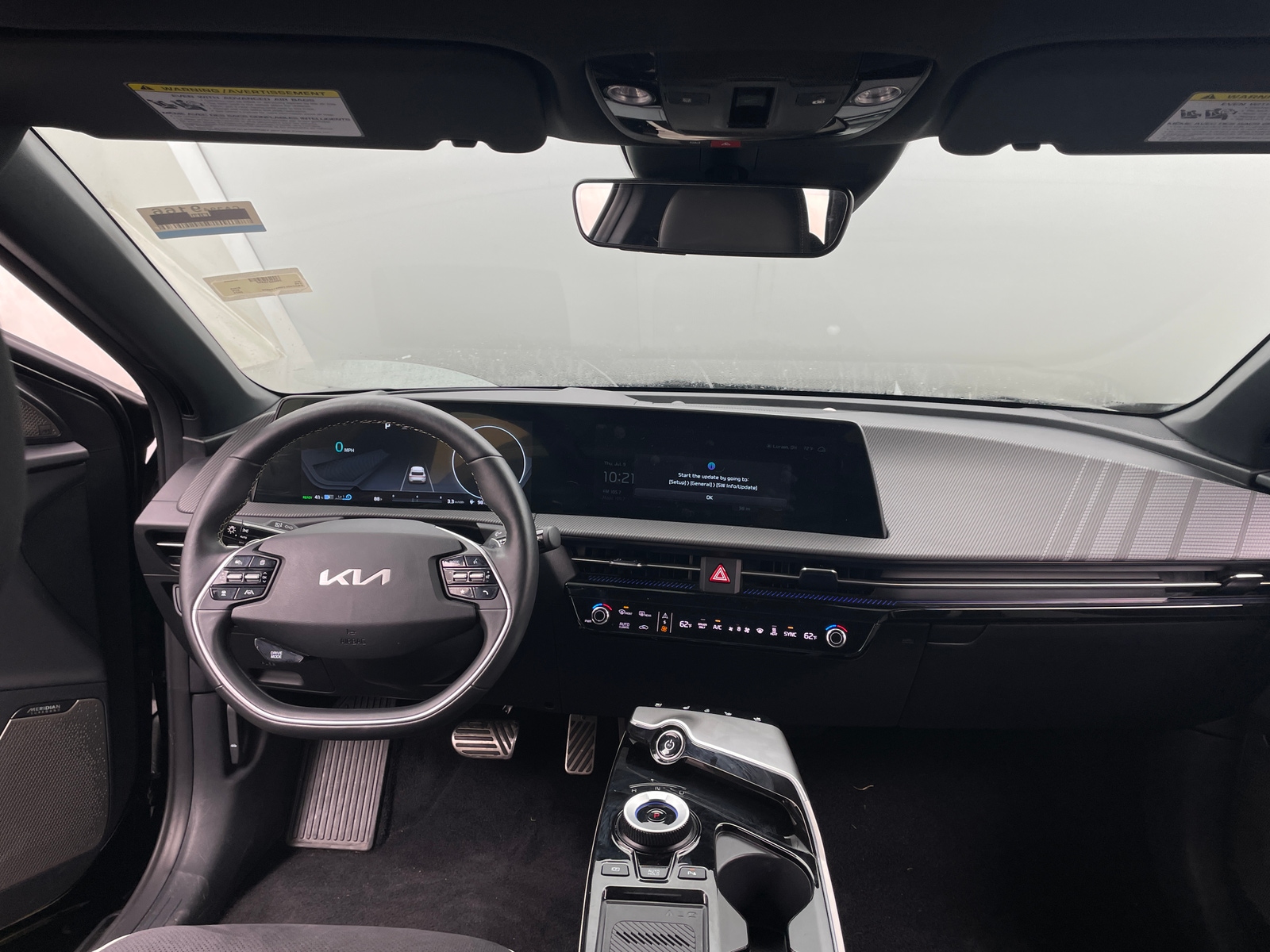 Thumbnail: 2024 Kia EV6 - 3