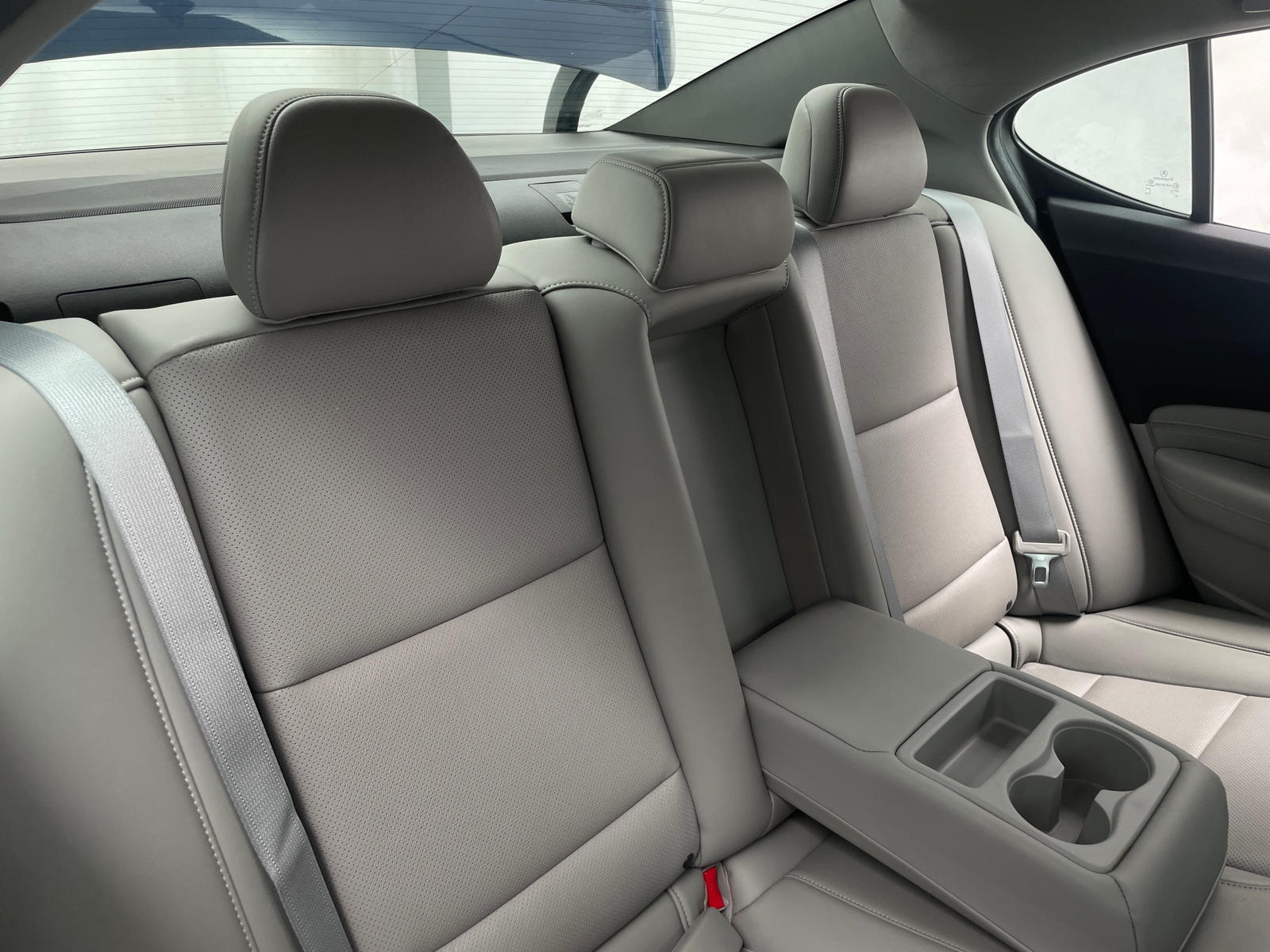 Thumbnail: 2016 Acura TLX - 5