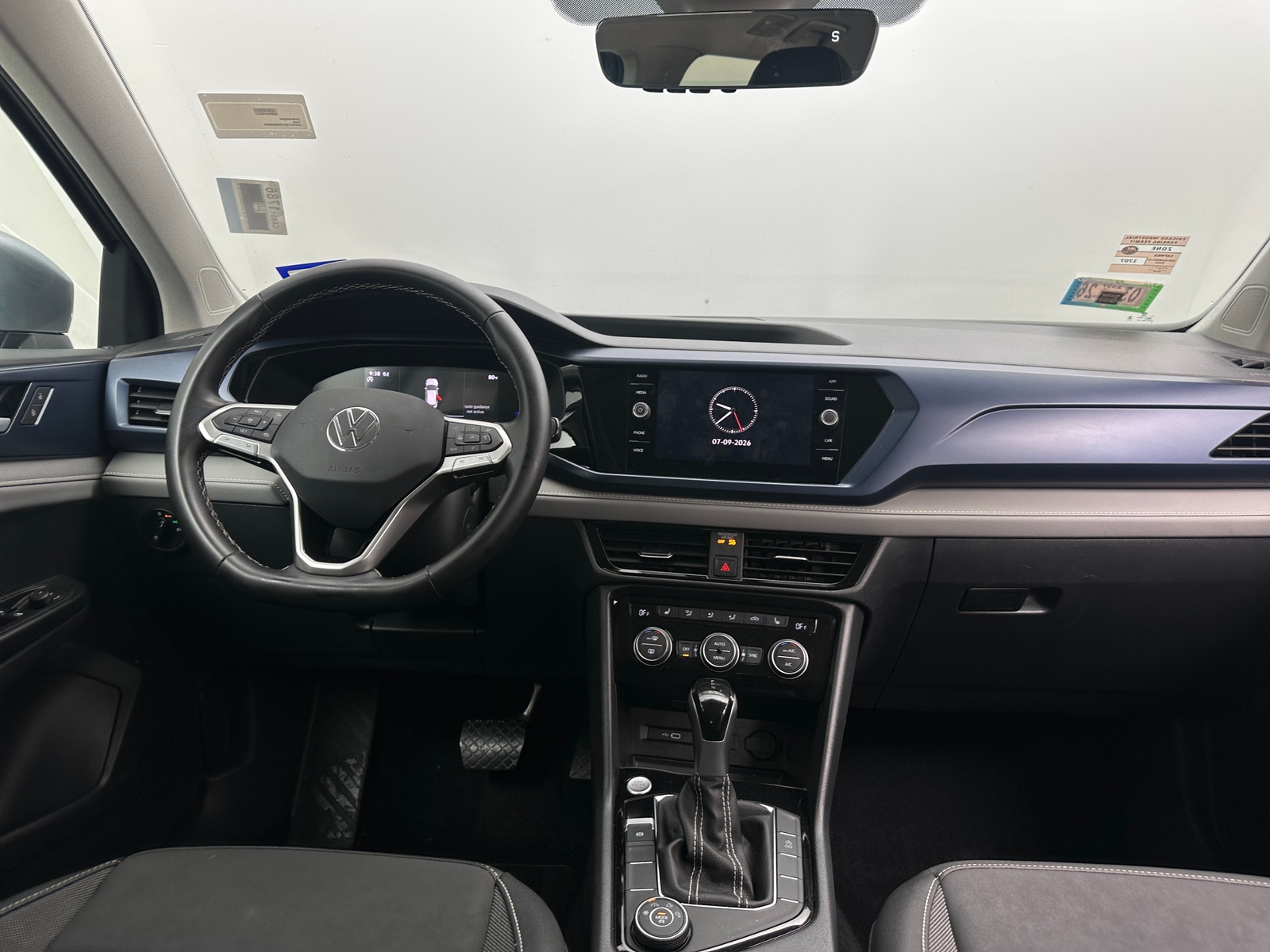 Thumbnail: 2024 Volkswagen Taos - 3