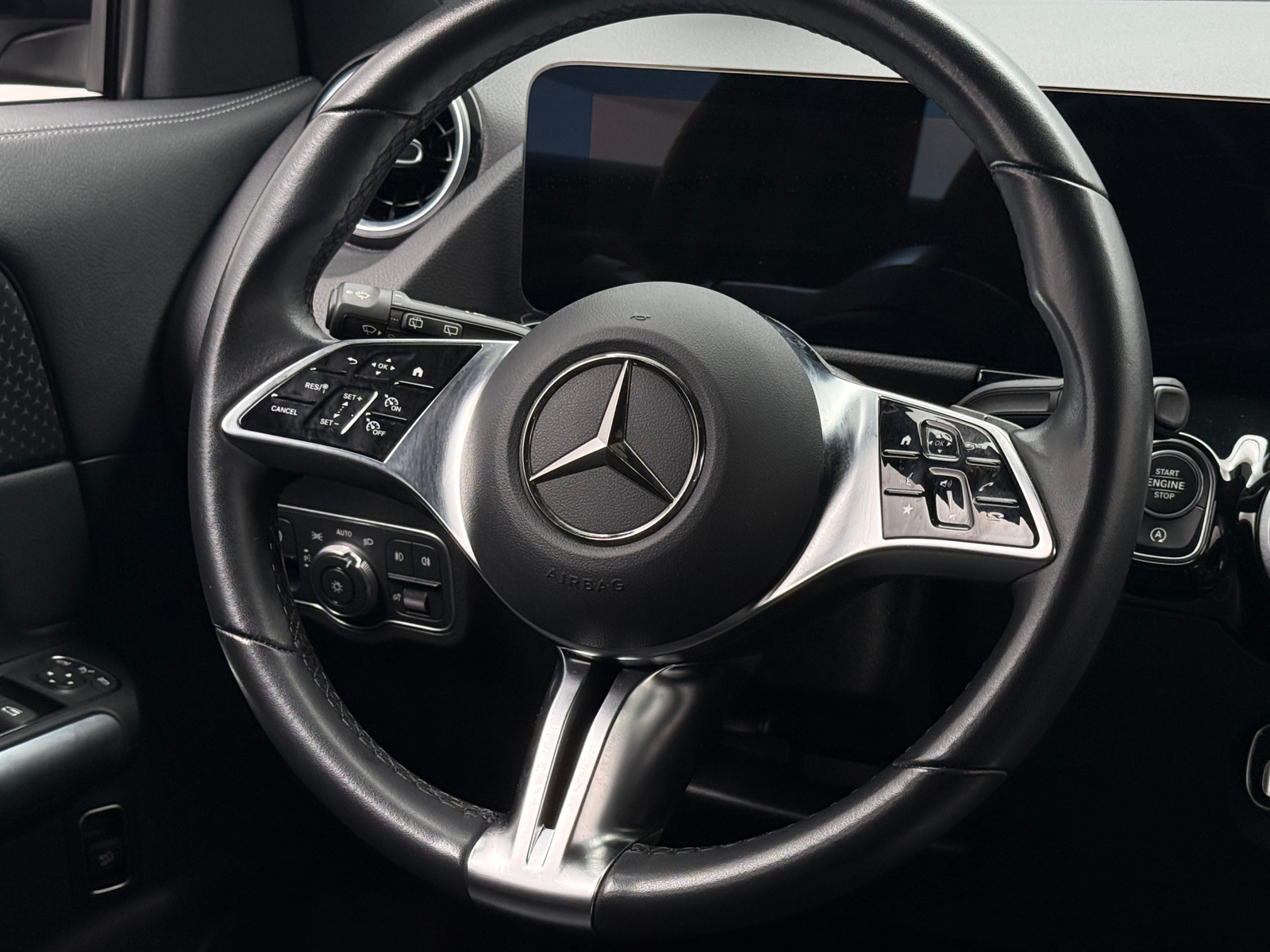 Thumbnail: 2025 Mercedes-Benz GLA - 4