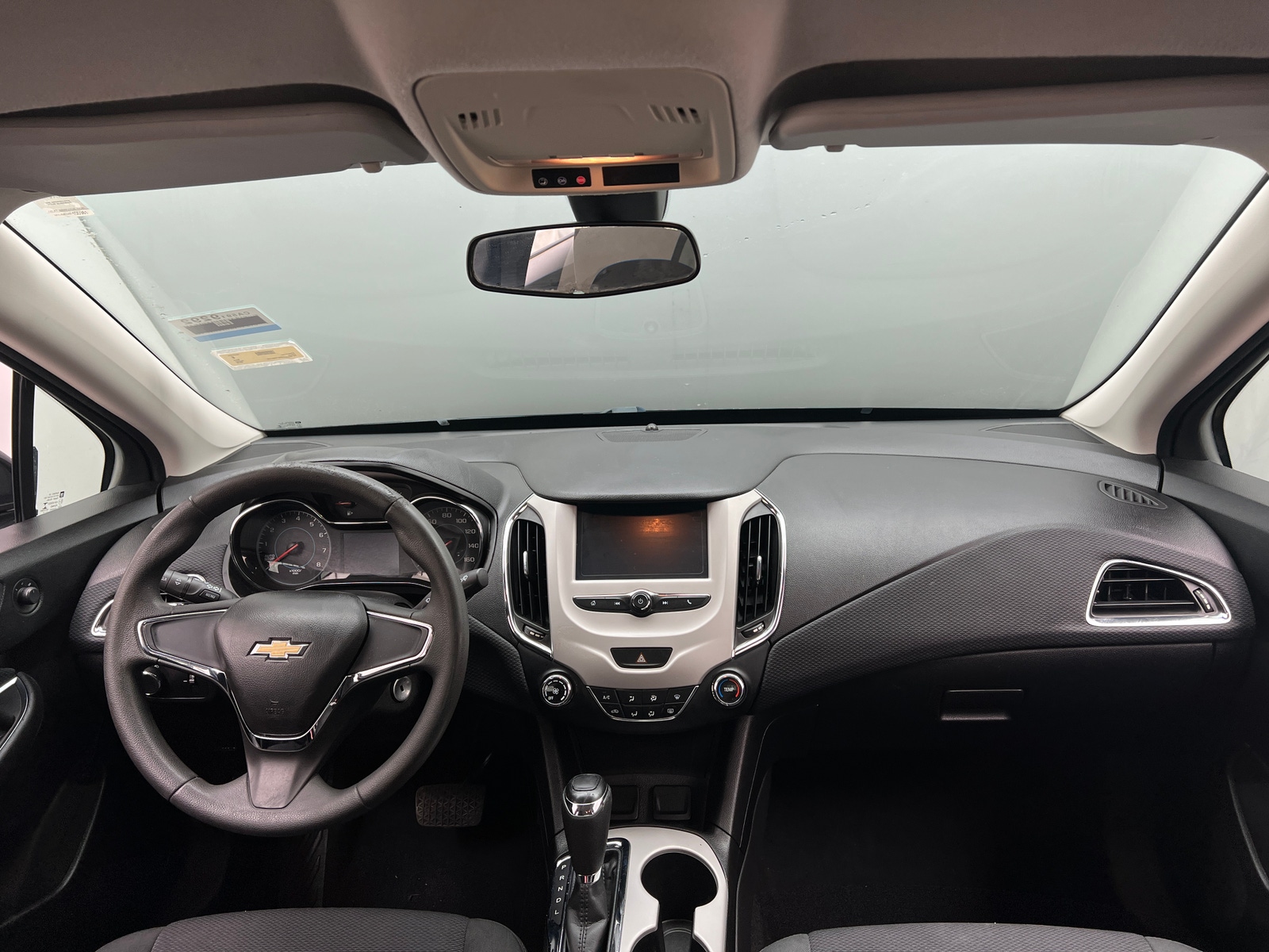 Thumbnail: 2016 Chevrolet Cruze - 3