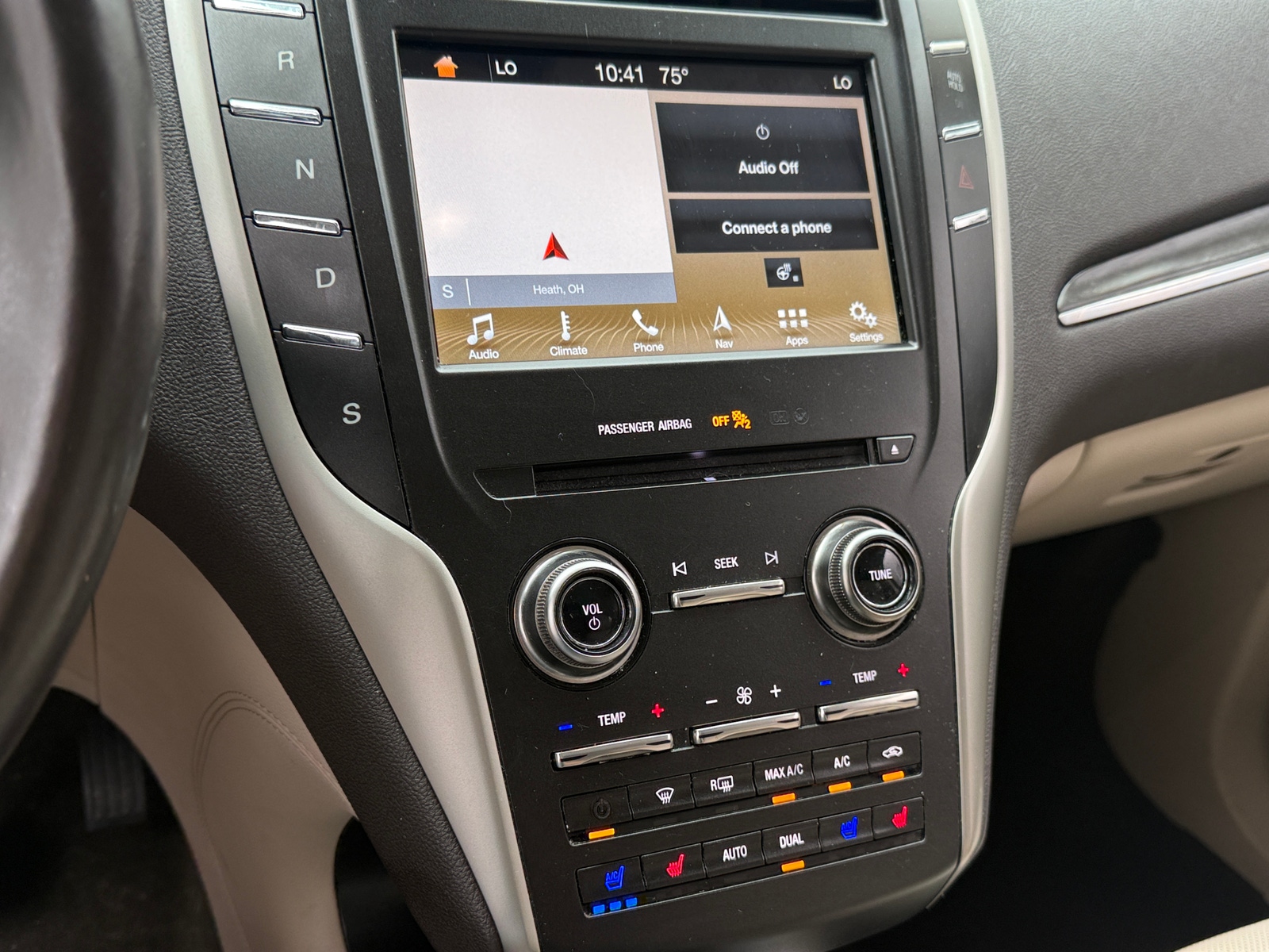 Thumbnail: 2019 Lincoln MKC - 3