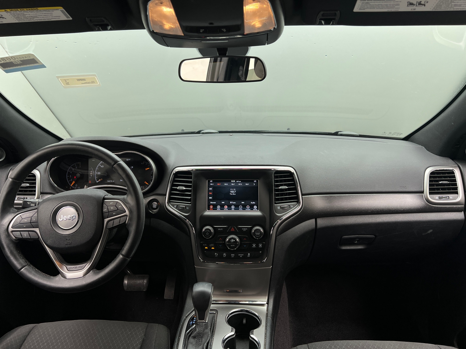 Thumbnail: 2018 Jeep Grand Cherokee - 3