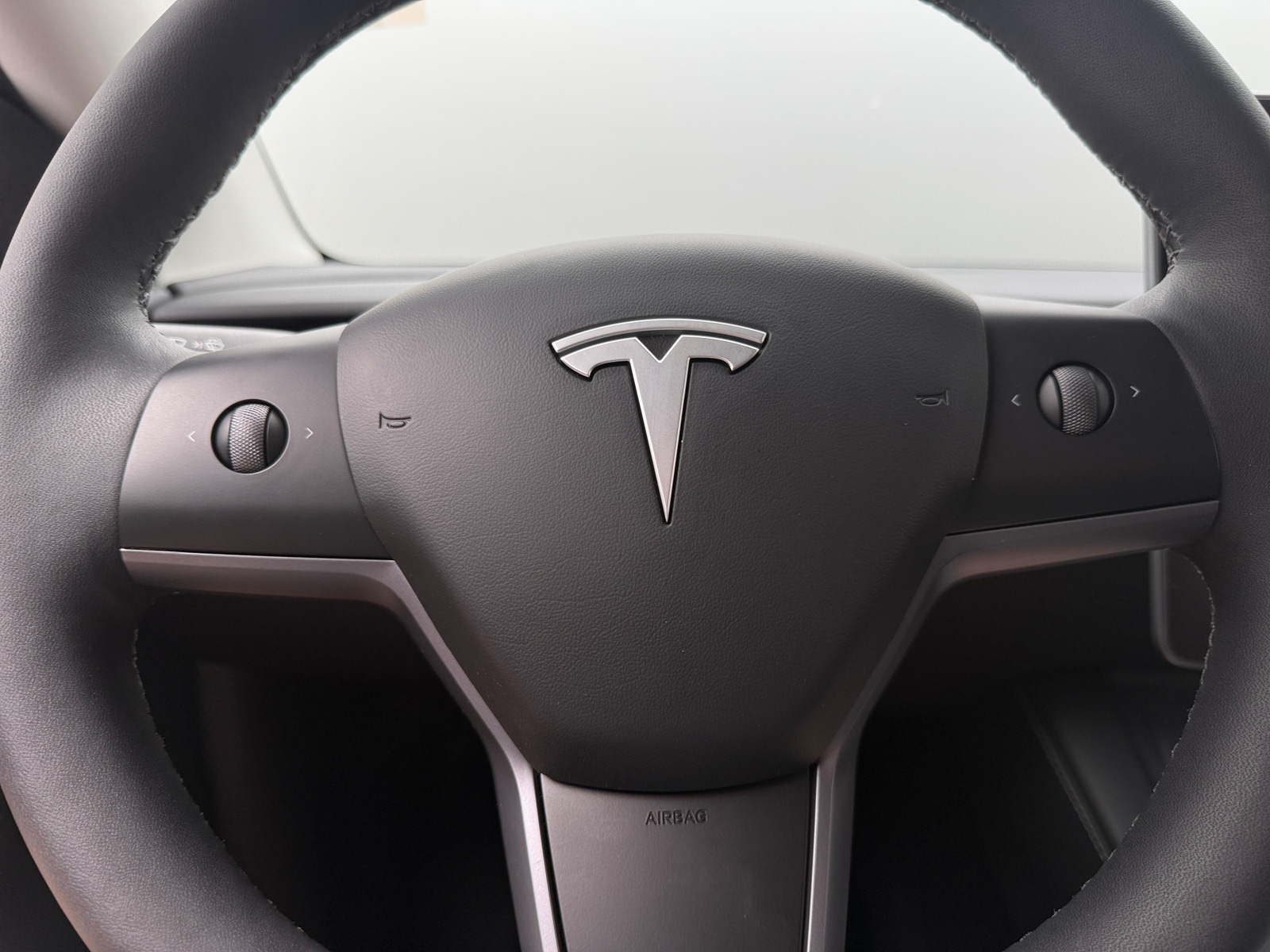 Thumbnail: 2024 Tesla Model Y - 4