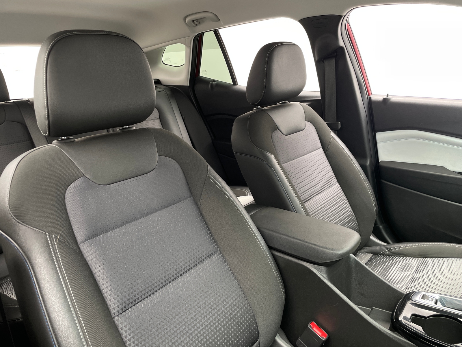 Thumbnail: 2025 Chevrolet Trax - 2