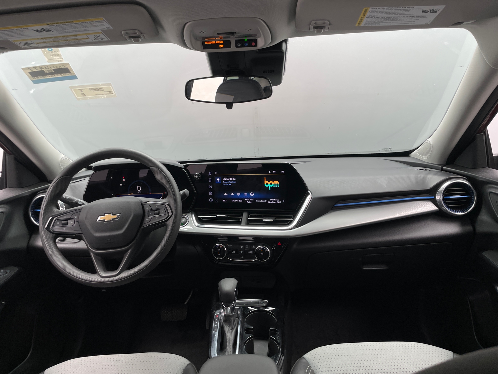 Thumbnail: 2025 Chevrolet Trax - 3
