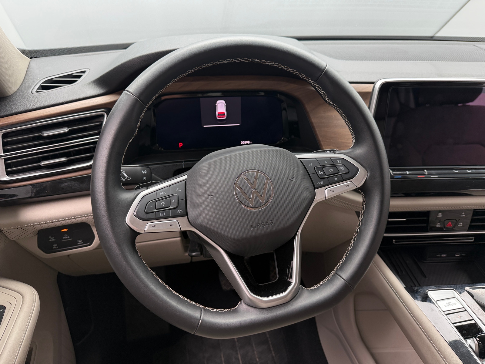 Thumbnail: 2026 Volkswagen Atlas - 4