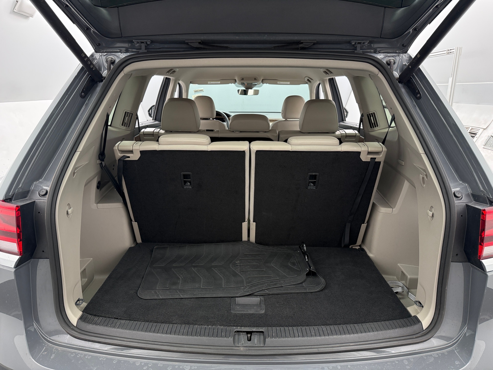 Thumbnail: 2026 Volkswagen Atlas - 6