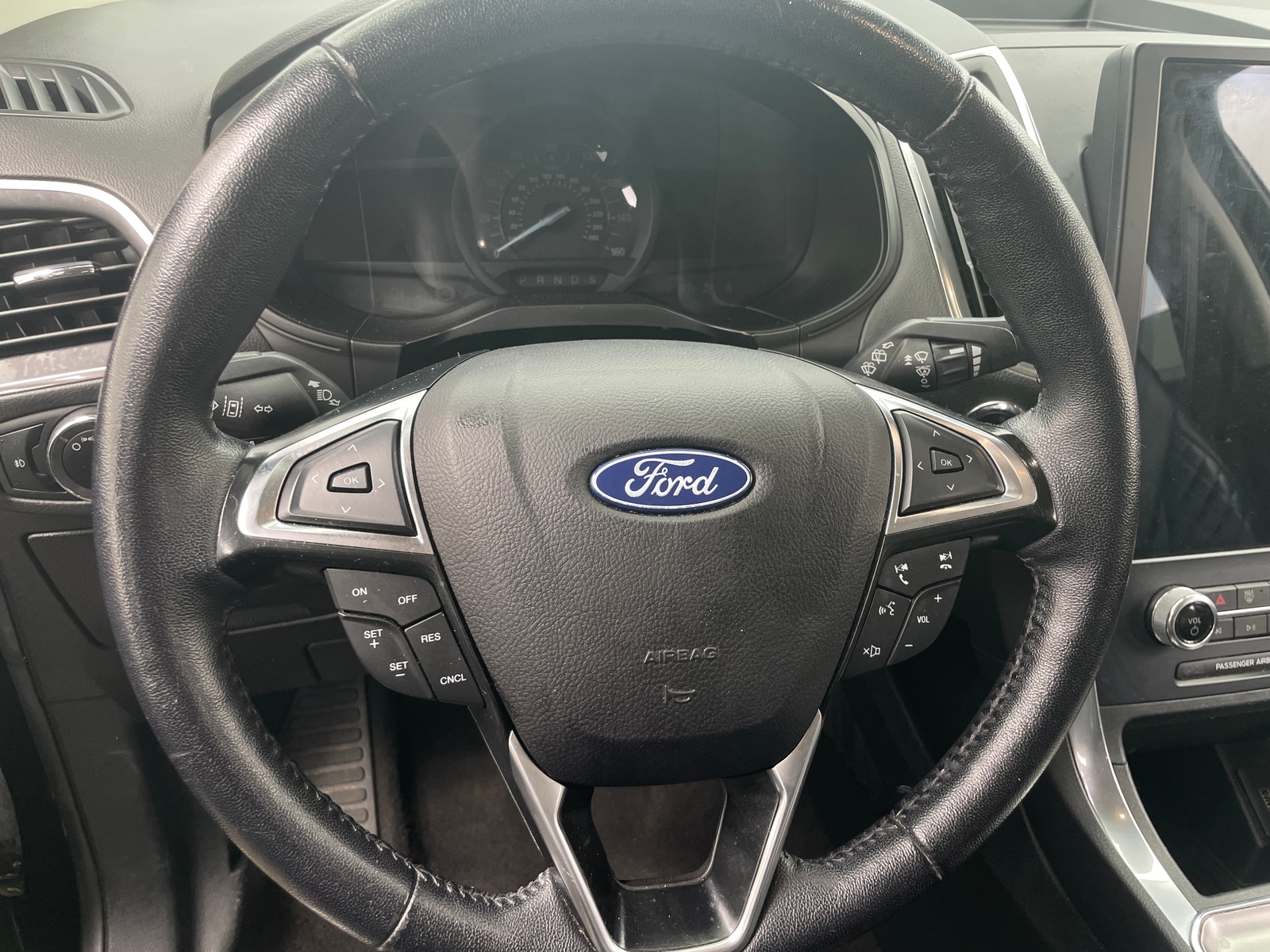 Thumbnail: 2023 Ford Edge - 4