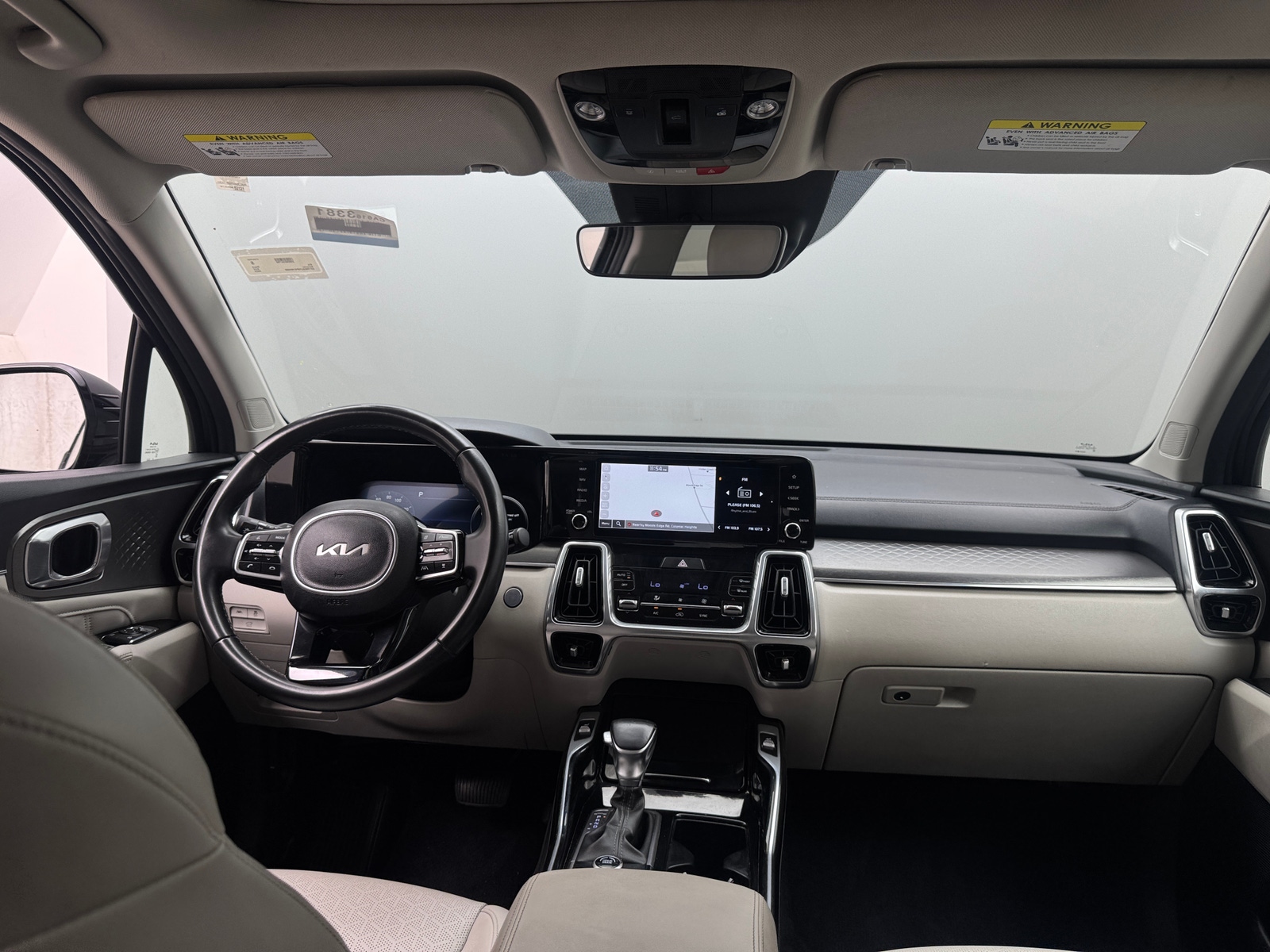 Thumbnail: 2023 Kia Sorento - 2