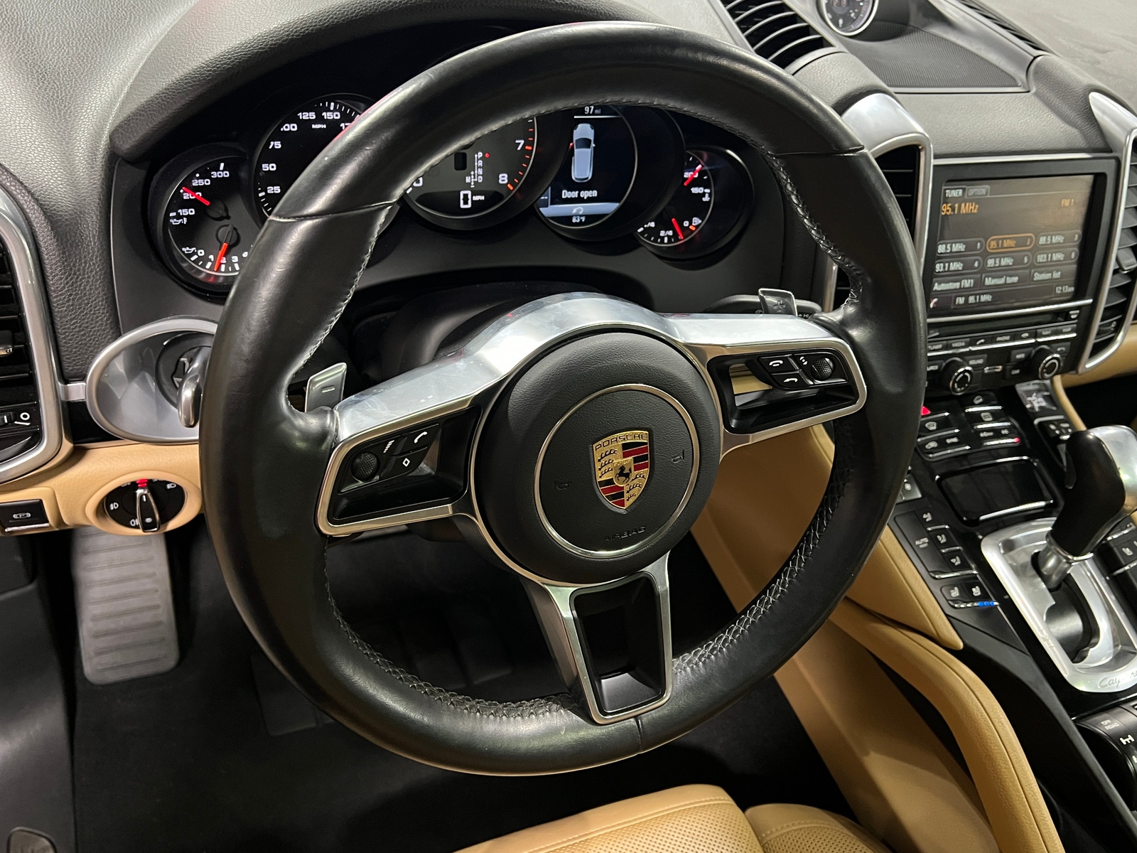 Thumbnail: 2016 Porsche Cayenne - 4
