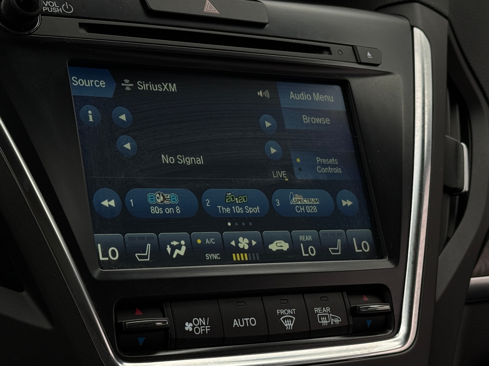 Thumbnail: 2019 Acura MDX - 3
