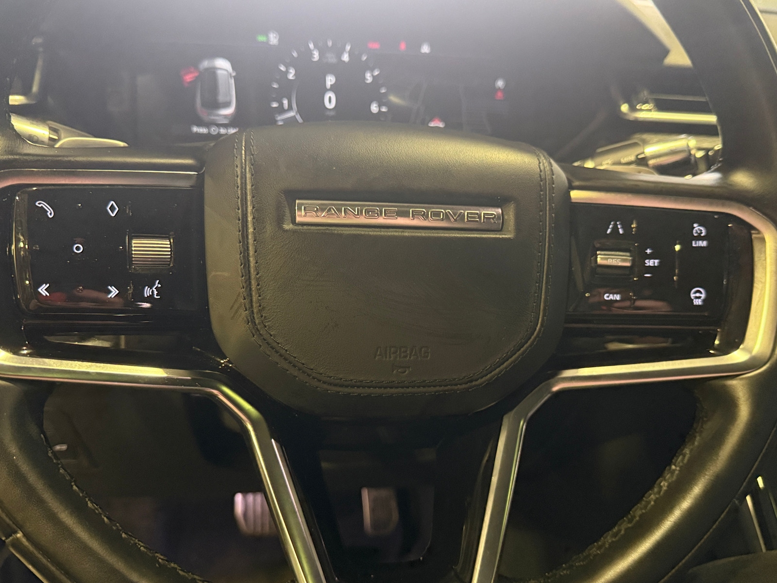 Thumbnail: 2021 Land Rover Range Rover Velar - 4