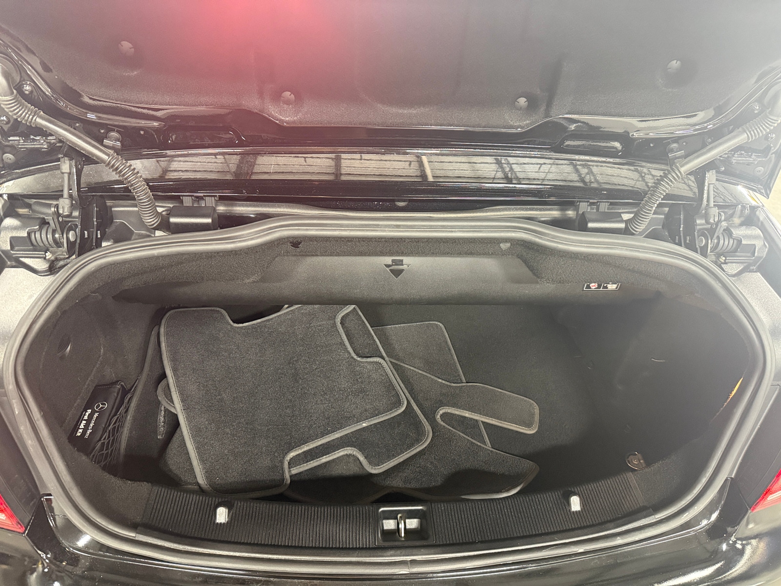 Thumbnail: 2014 Mercedes-Benz E-Class - 6