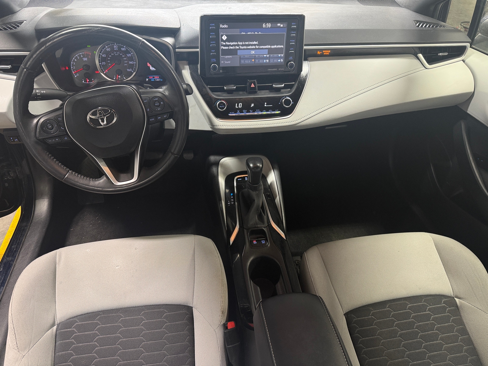 Thumbnail: 2021 Toyota Corolla - 3