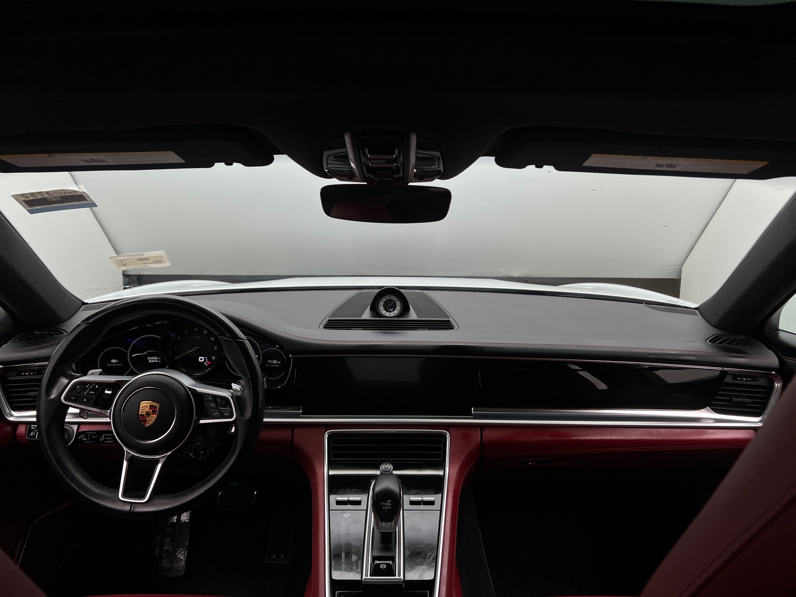 Thumbnail: 2018 Porsche Panamera - 2