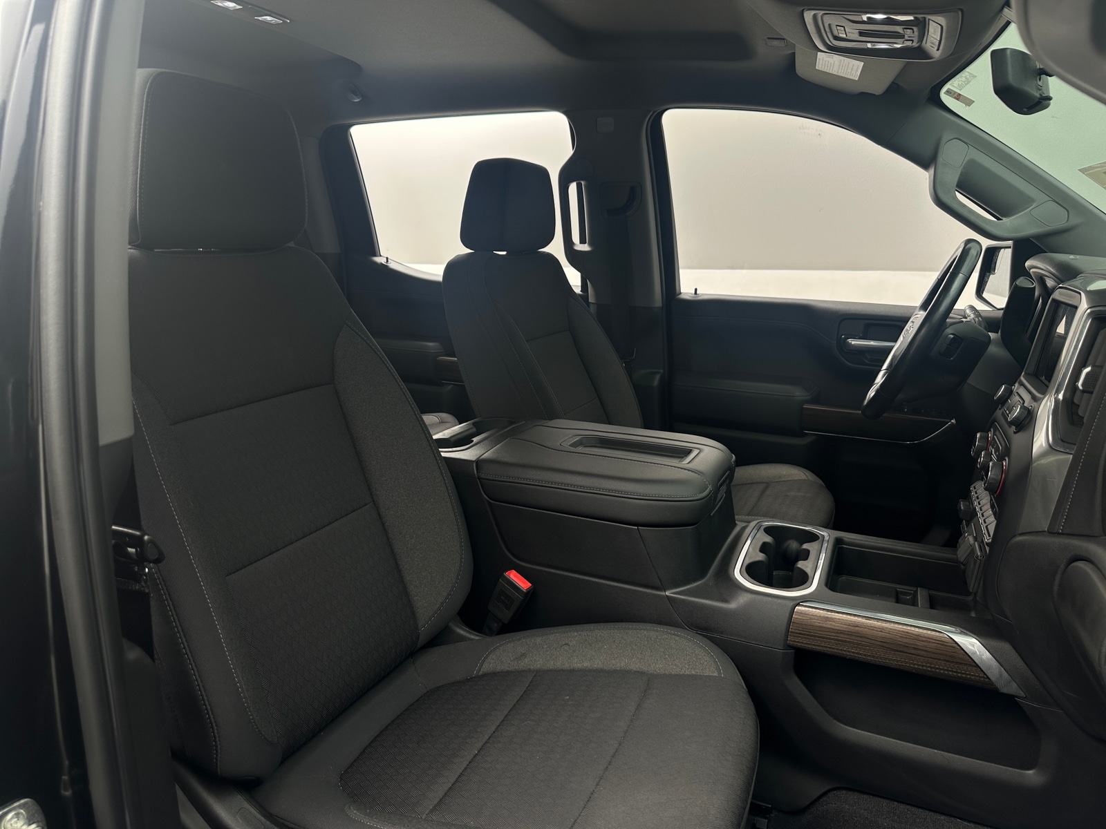 Thumbnail: 2020 Chevrolet Silverado 1500 - 2