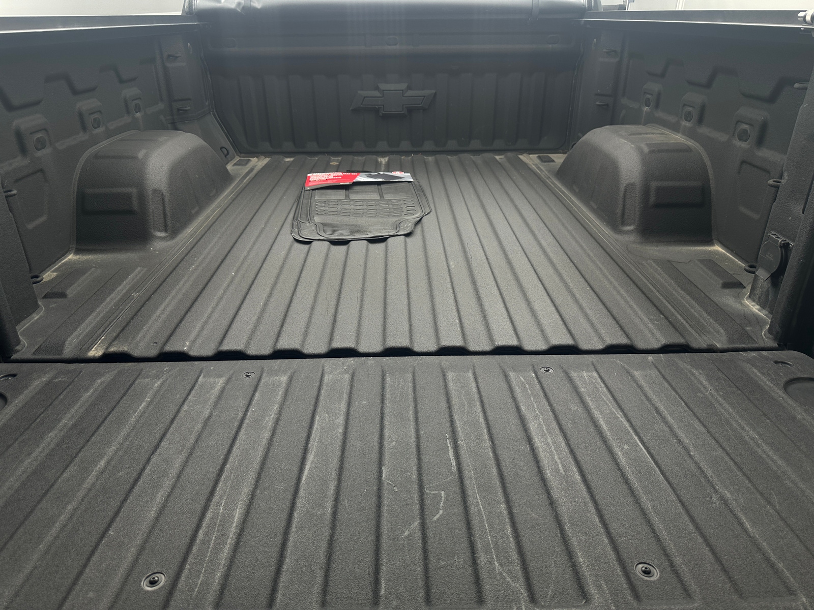 Thumbnail: 2020 Chevrolet Silverado 1500 - 7