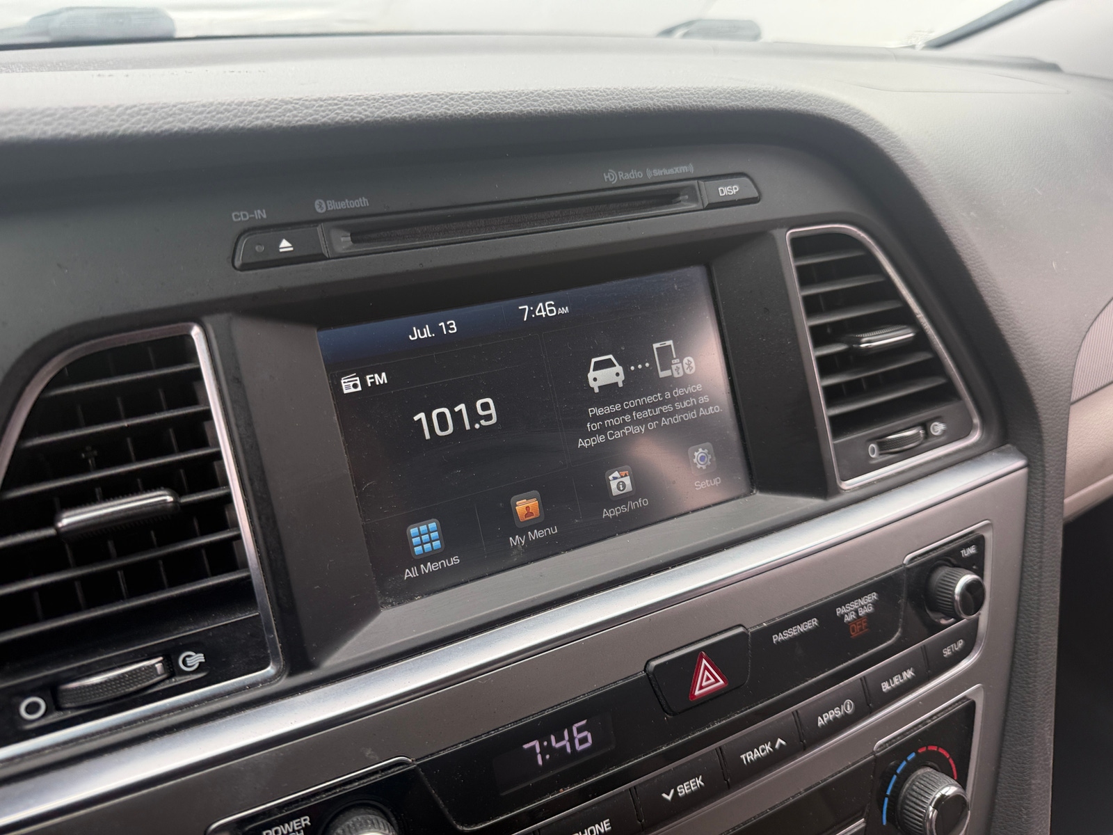 Thumbnail: 2017 Hyundai Sonata - 4