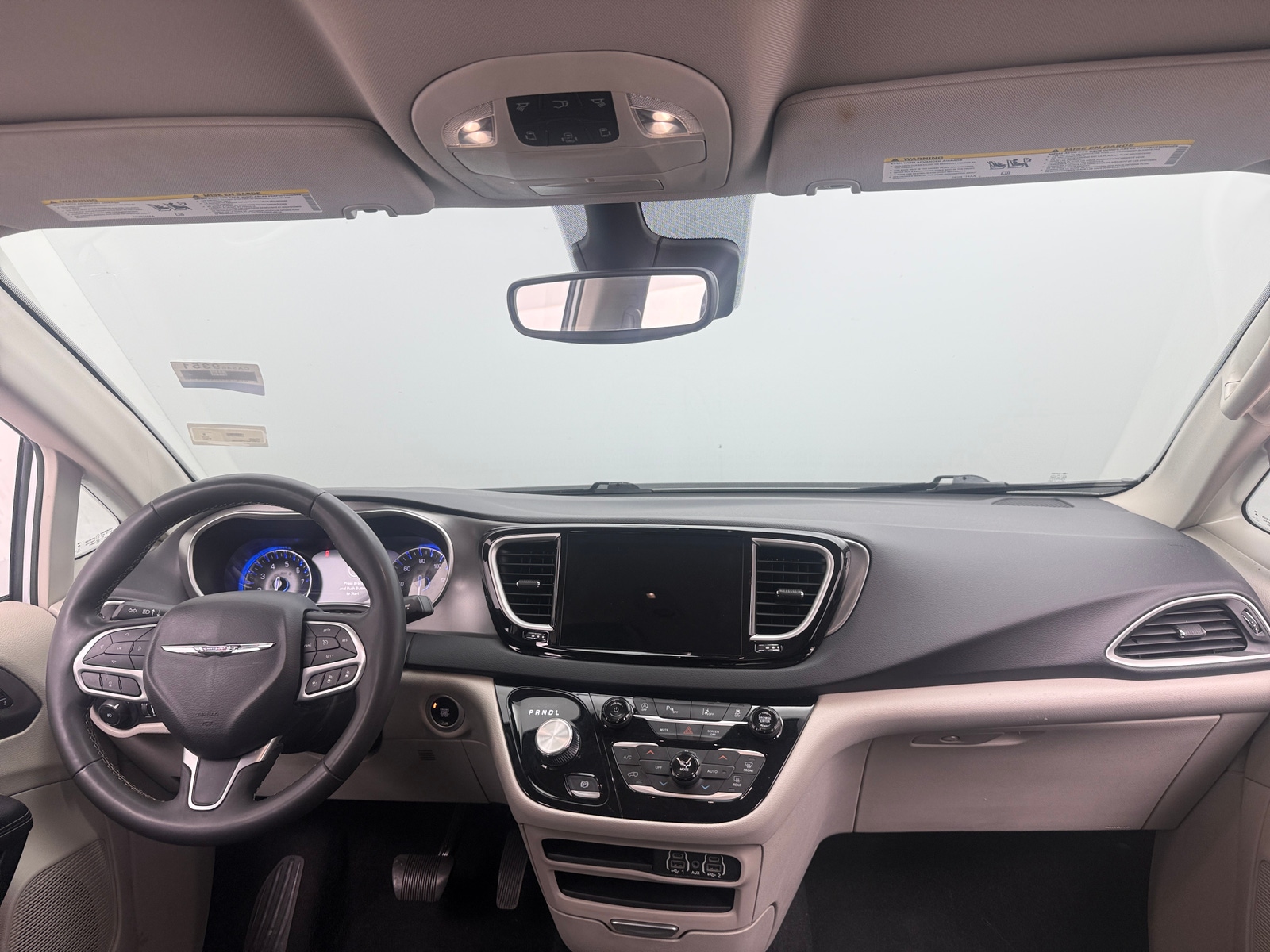 Thumbnail: 2023 Chrysler Pacifica - 2