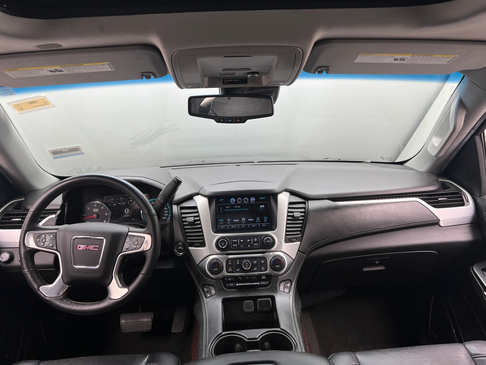 Thumbnail: 2017 GMC Yukon - 3