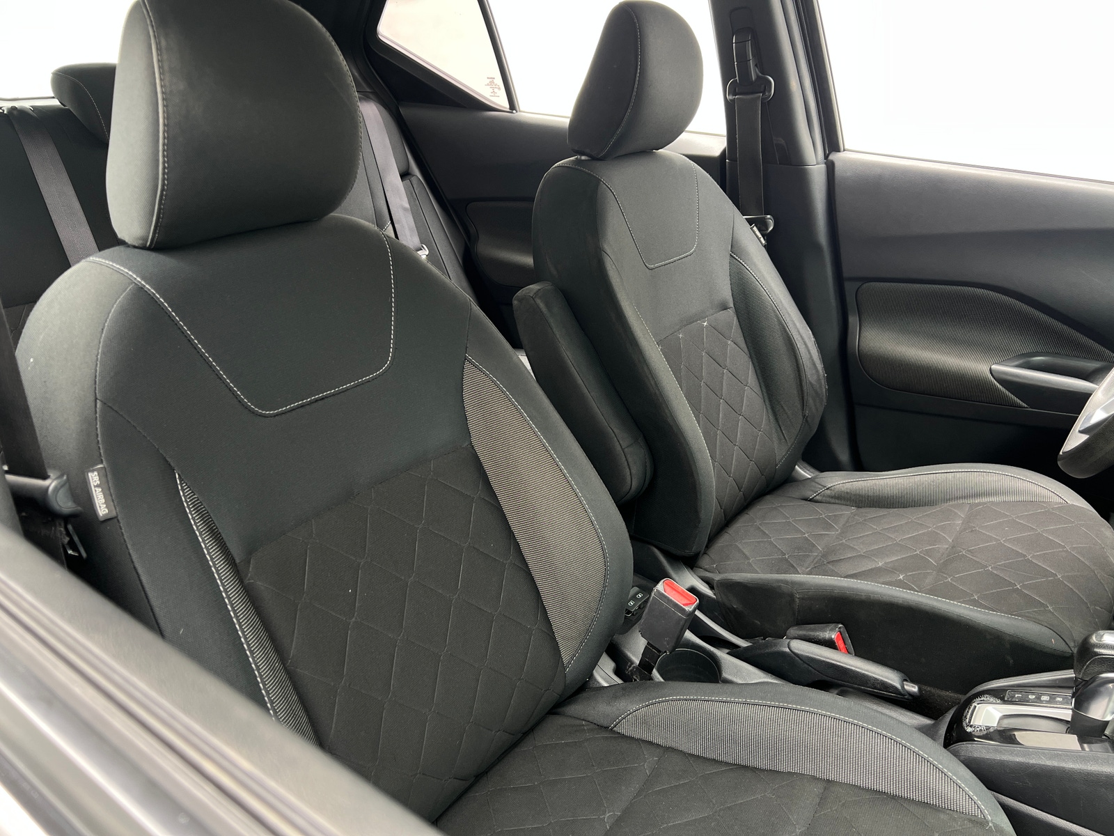 Thumbnail: 2020 Nissan Kicks - 2