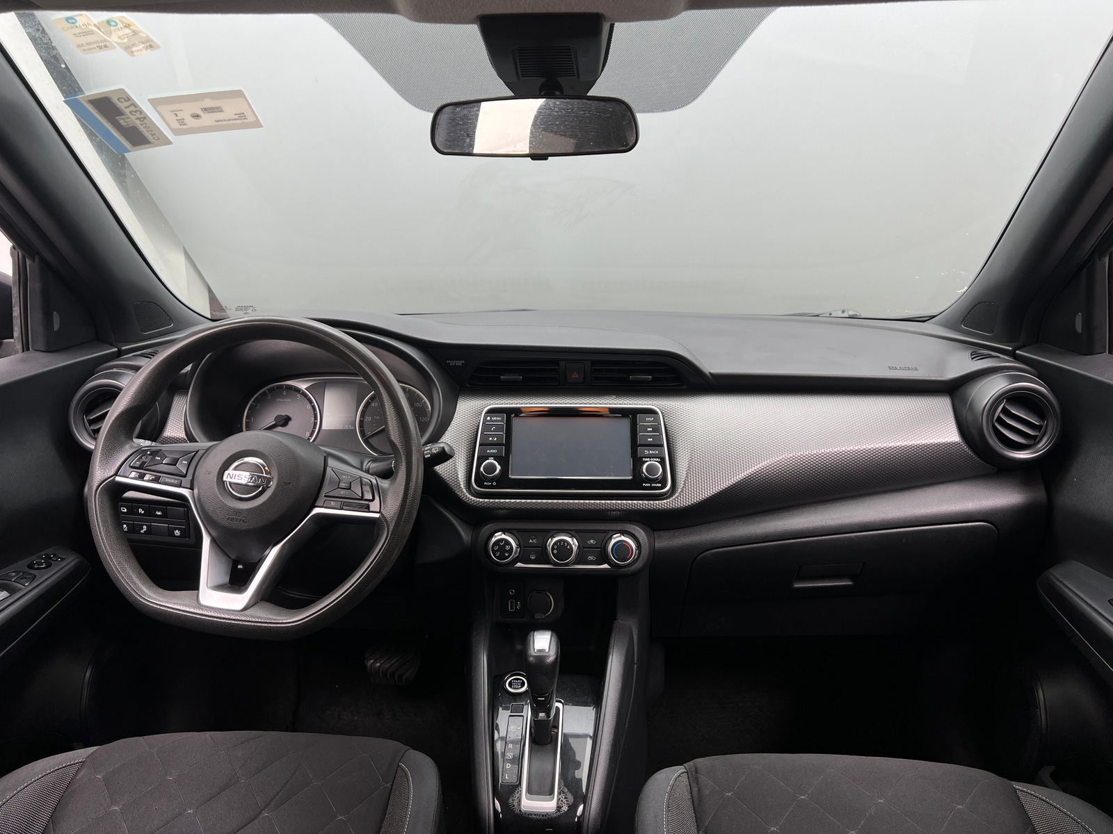 Thumbnail: 2020 Nissan Kicks - 3