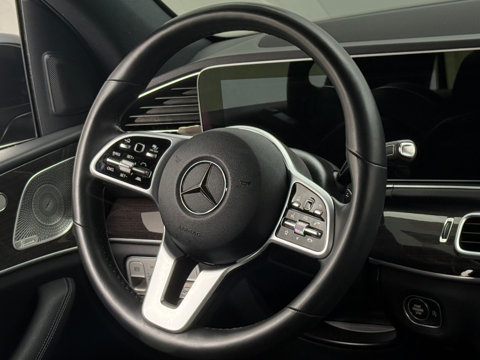 Thumbnail: 2021 Mercedes-Benz GLE - 4