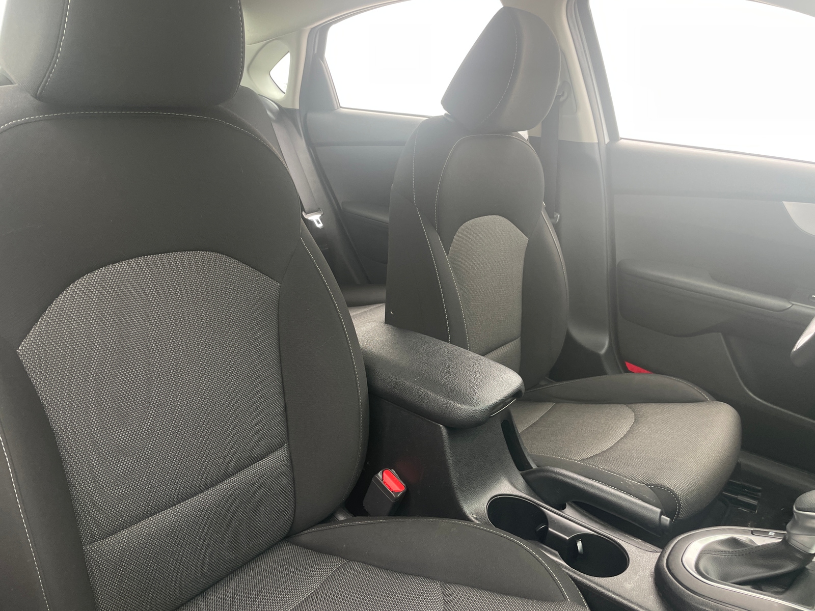 Thumbnail: 2022 Kia Forte - 2