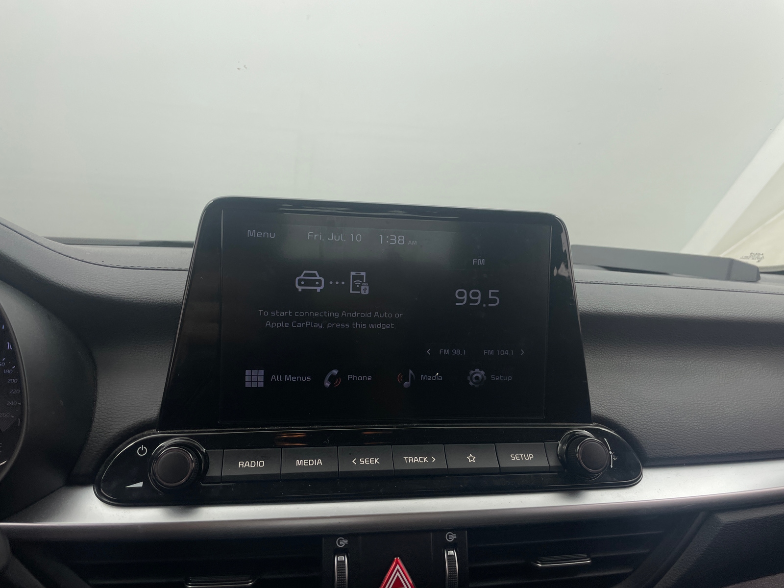 Thumbnail: 2022 Kia Forte - 4
