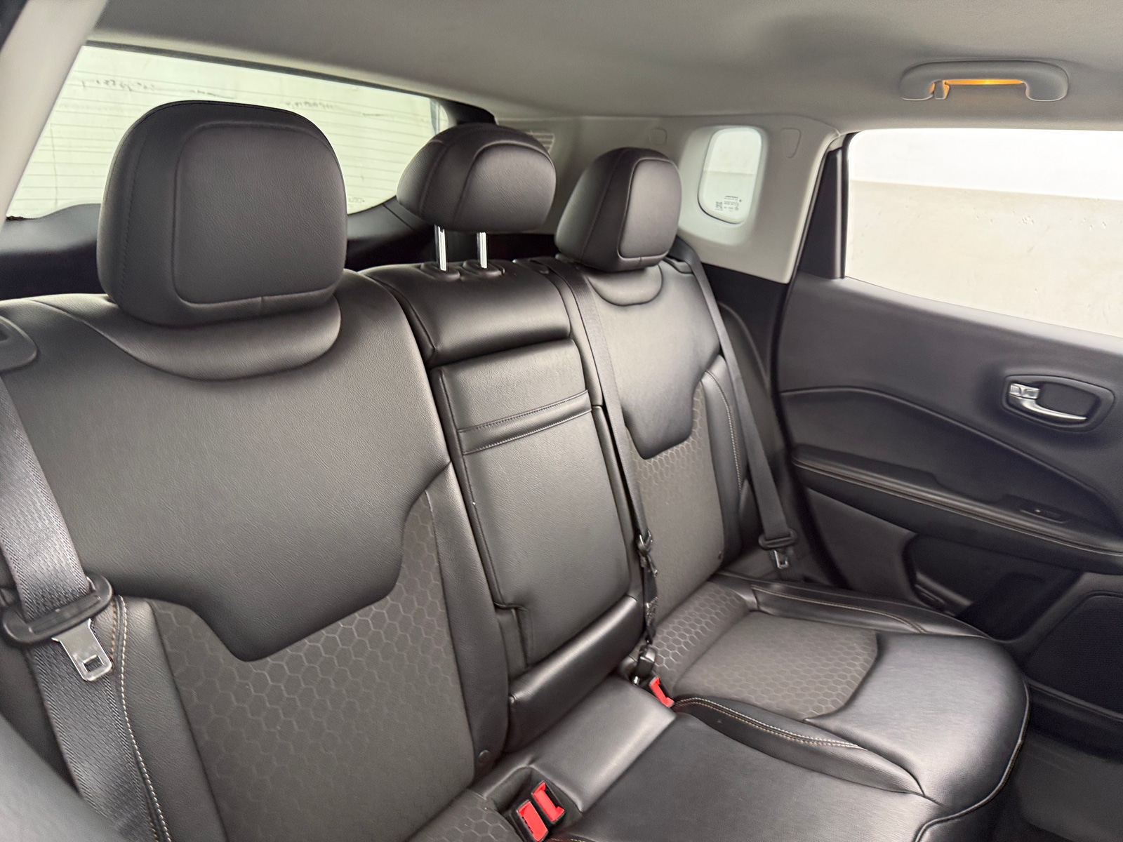 Thumbnail: 2018 Jeep Compass - 6
