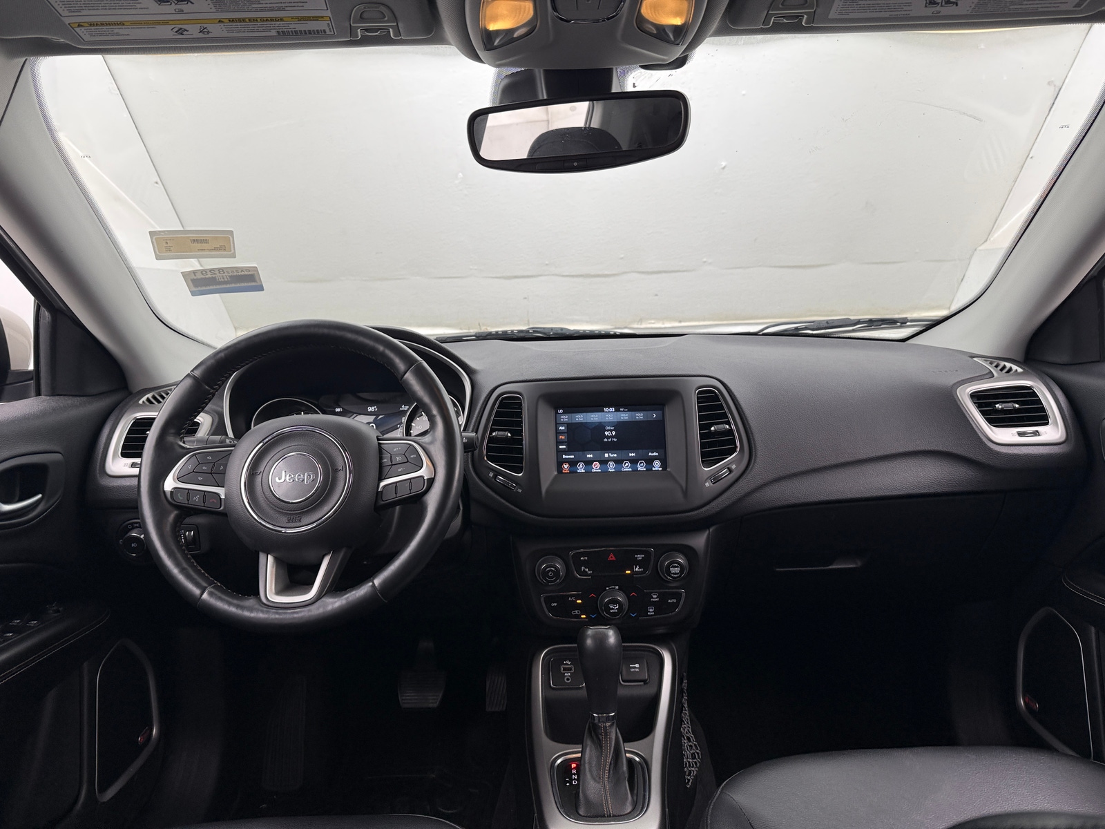 Thumbnail: 2018 Jeep Compass - 3