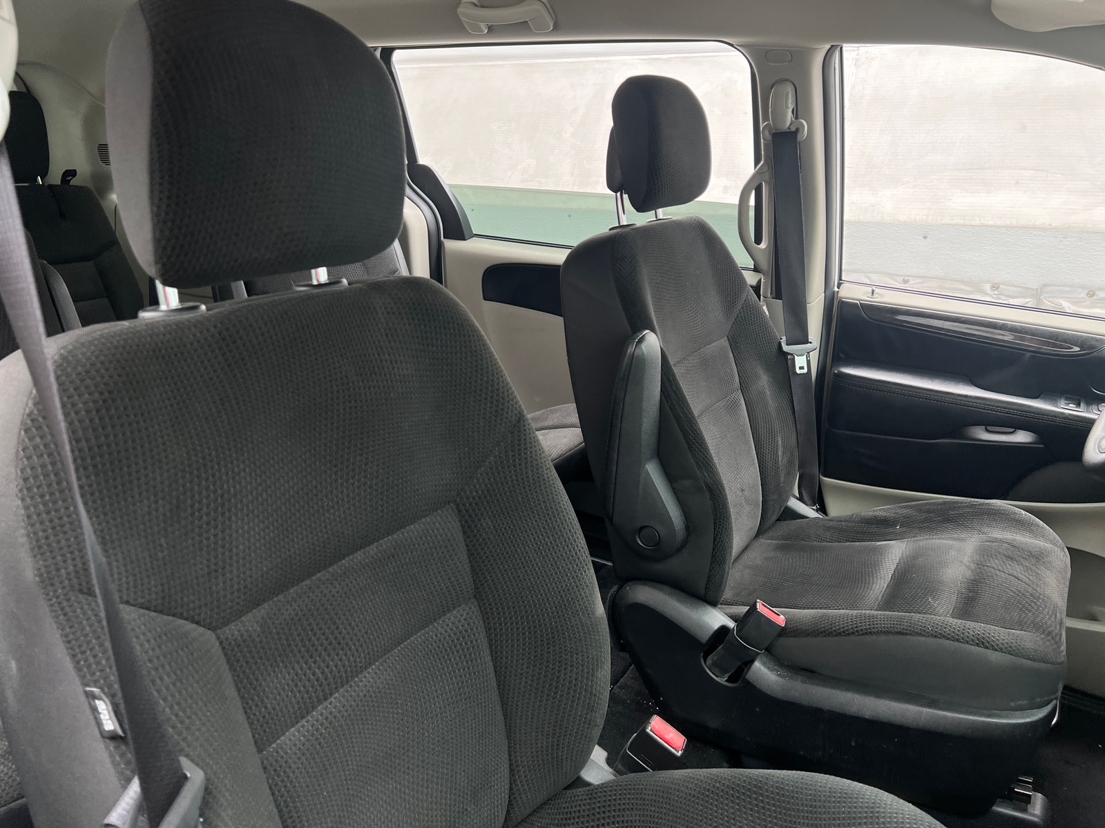 Thumbnail: 2019 Dodge Grand Caravan - 2