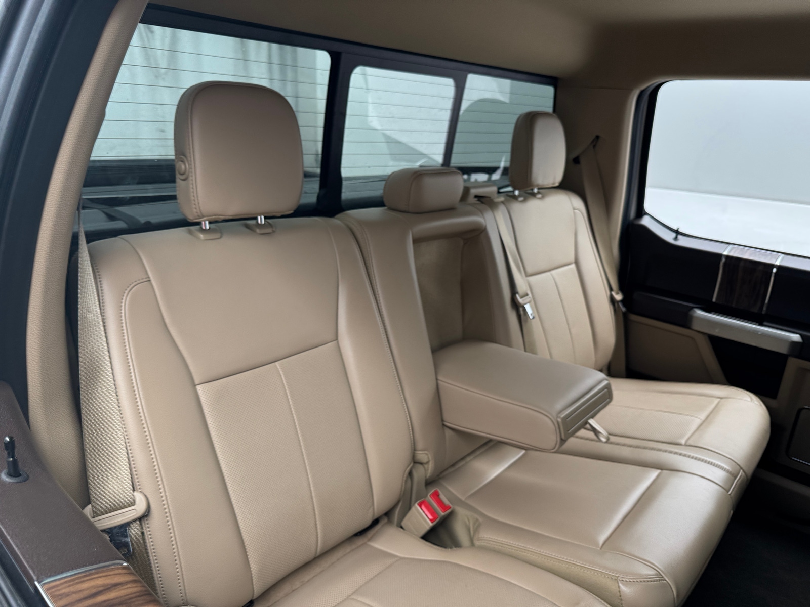 Thumbnail: 2019 Ford Econoline - 5