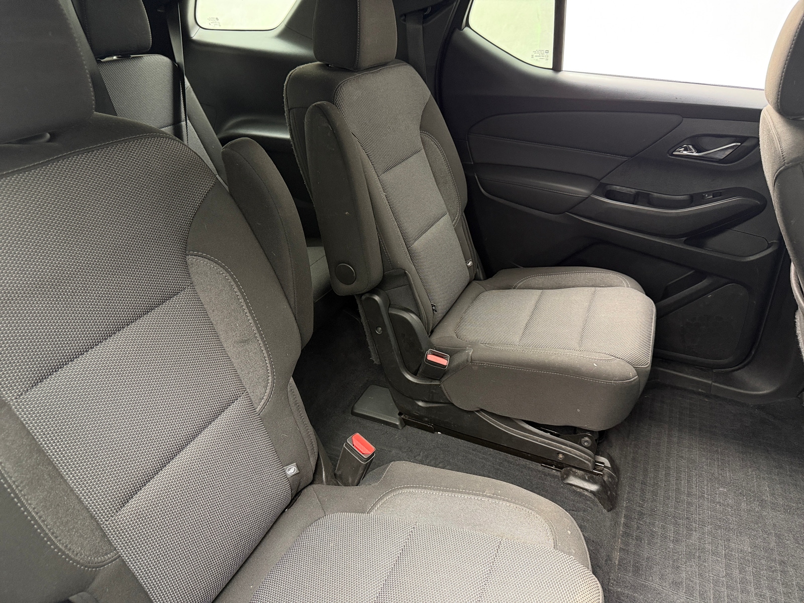 Thumbnail: 2023 Chevrolet Traverse - 6