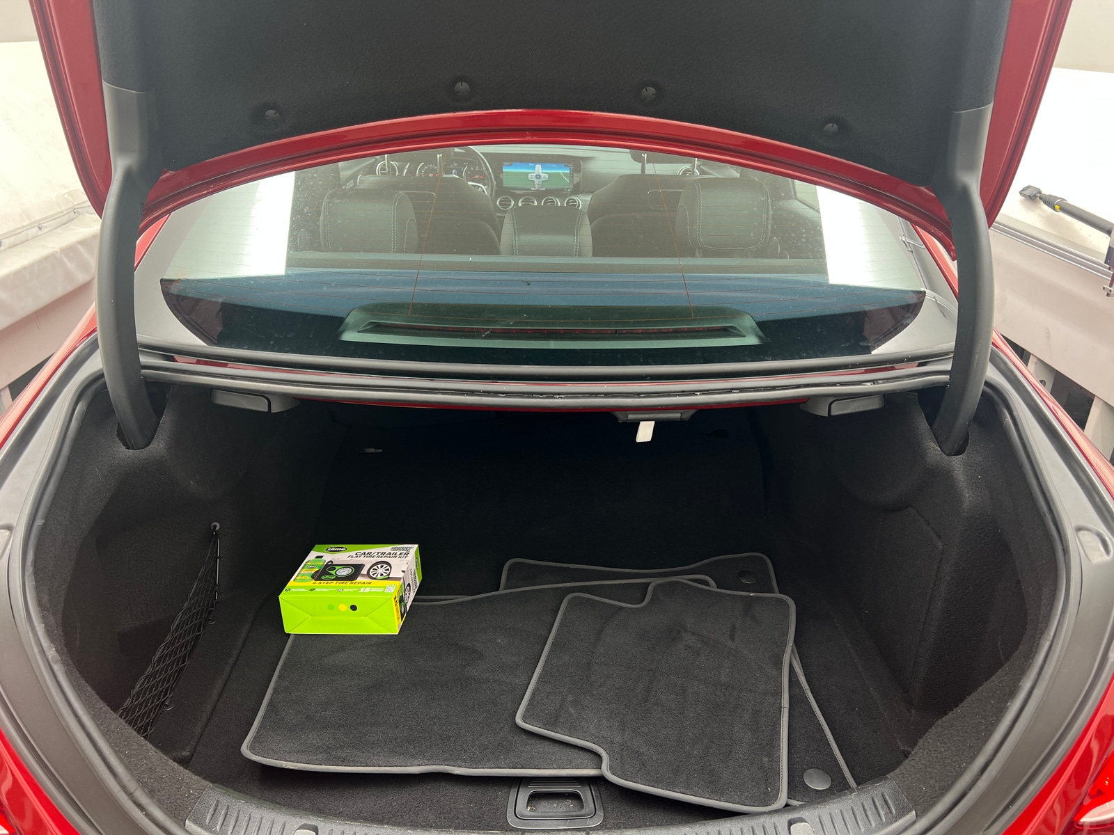 Thumbnail: 2019 Mercedes-Benz E-Class - 6