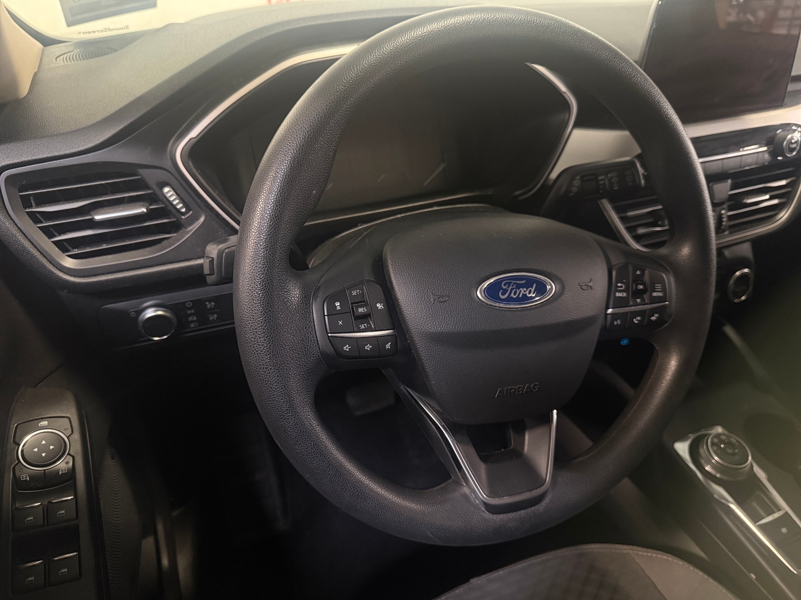 Thumbnail: 2020 Ford Escape - 5