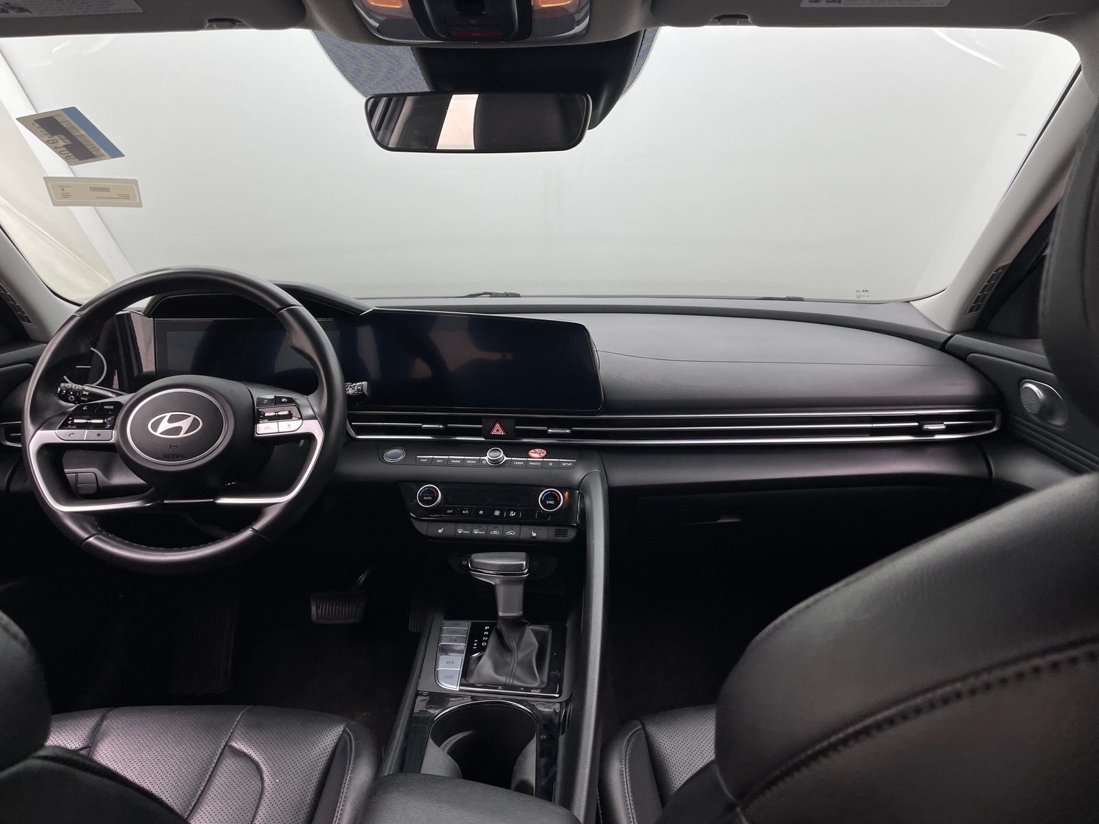 Thumbnail: 2024 Hyundai Elantra - 2