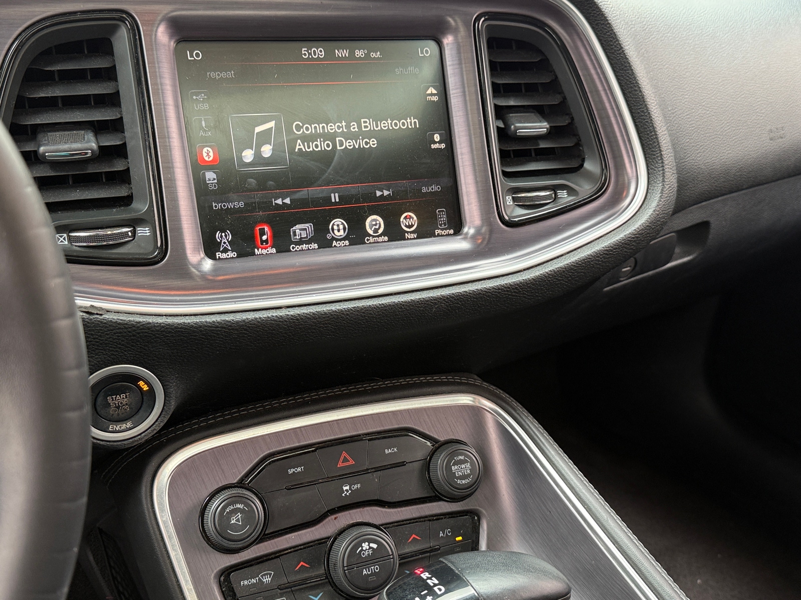 Thumbnail: 2015 Dodge Challenger - 3