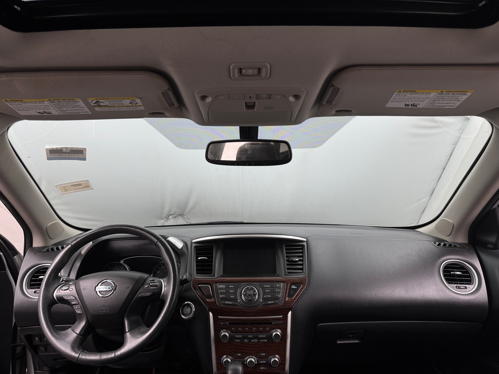 Thumbnail: 2017 Nissan Pathfinder - 2