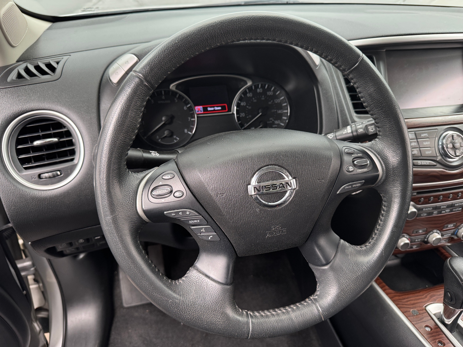 Thumbnail: 2017 Nissan Pathfinder - 4