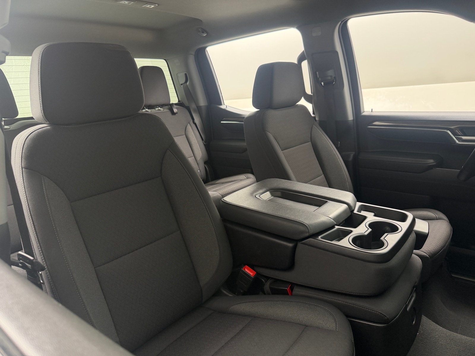 Thumbnail: 2025 Chevrolet Silverado 1500 - 2