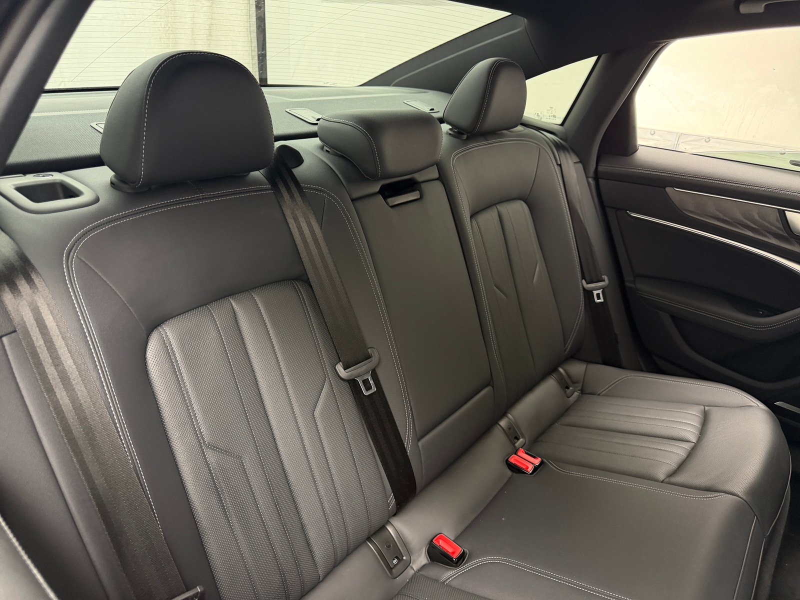 Thumbnail: 2025 Audi A6 - 5
