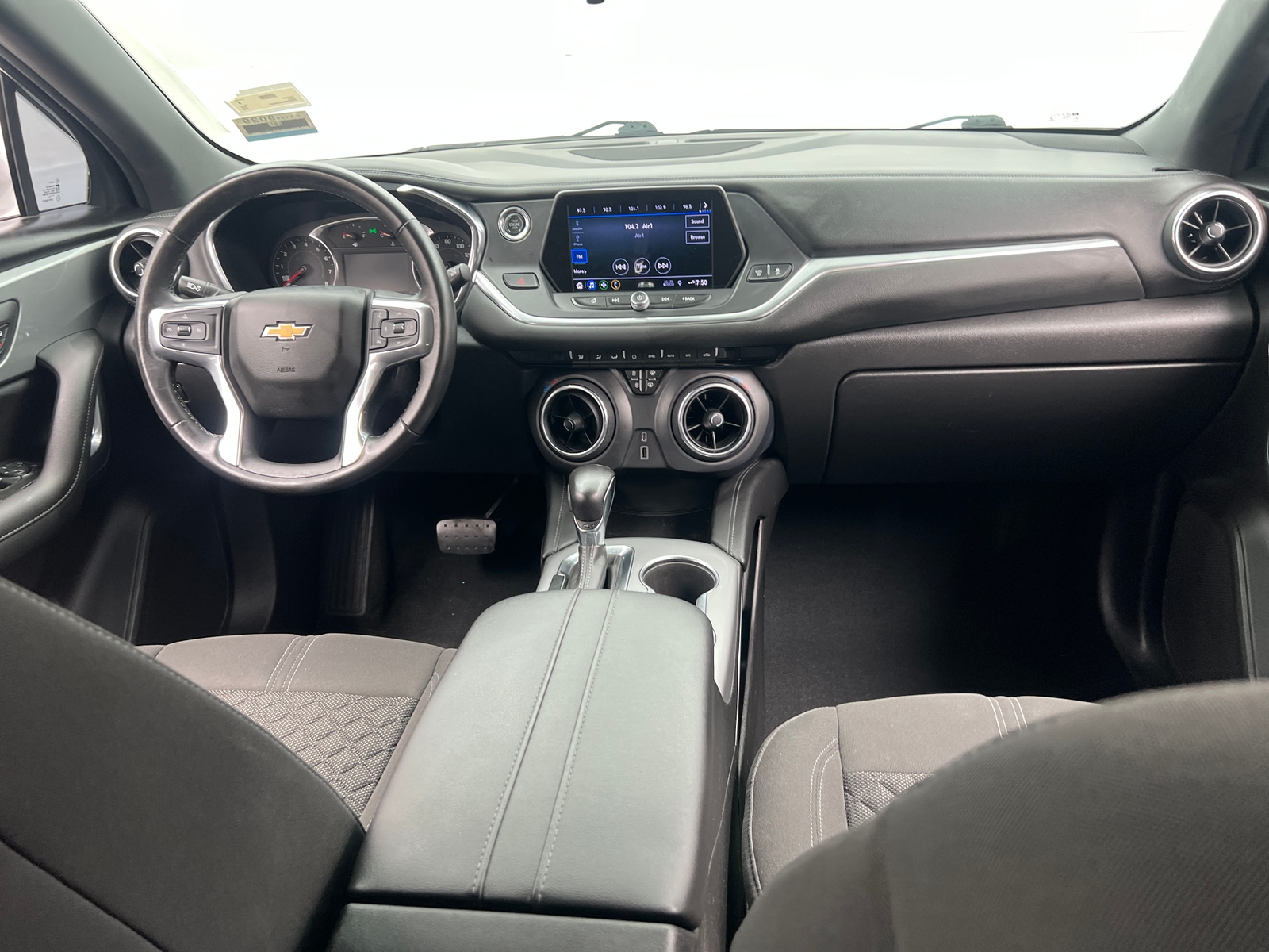 Thumbnail: 2019 Chevrolet Blazer - 3